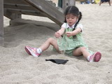 Kyoko playing sand.jpg